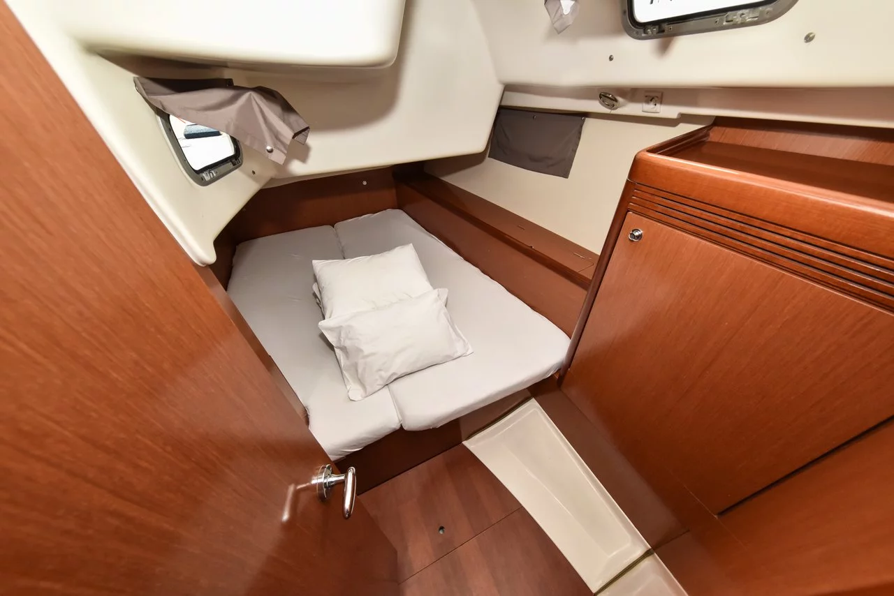 Oceanis 43 (Playmaker)  - 22