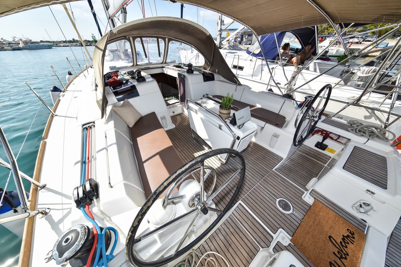Photo #9 - Sun Odyssey 449 (Pižulot) in Sukosan - 32329