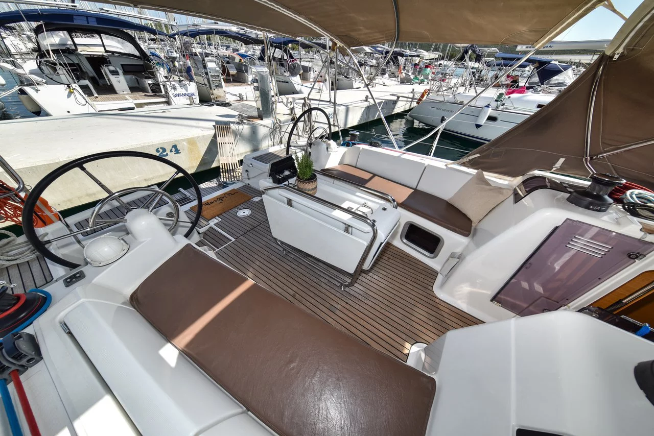 Sun Odyssey 449 (Pižulot)  - 15