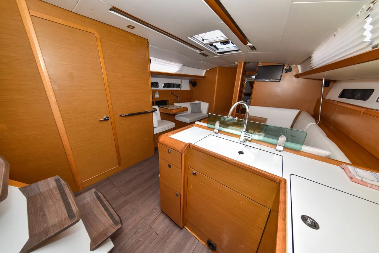 Sun Odyssey 449 (Pižulot)  - 18
