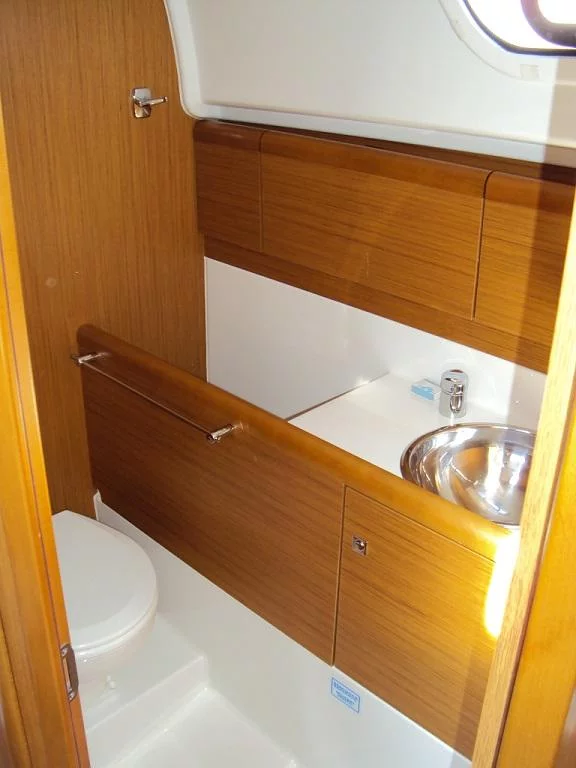 Sun Odyssey 30i (Espresso 1)  - 7