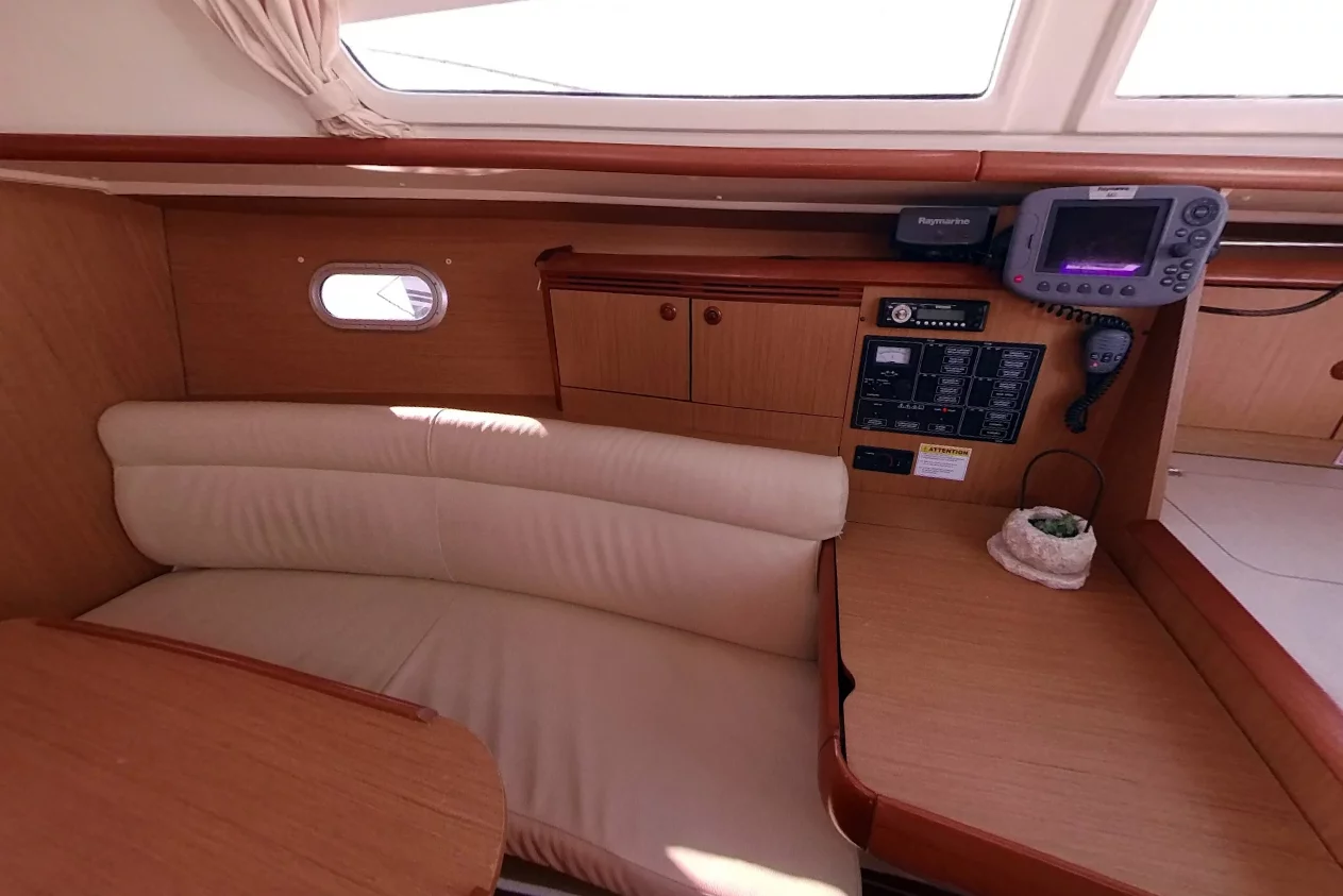 Sun Odyssey 32i (Ristretto 1)  - 7