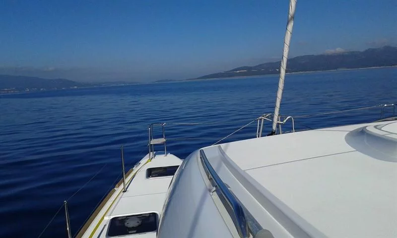 Lagoon 39 - 4 + 2 cab. (Le Grand Bleu)  - 7
