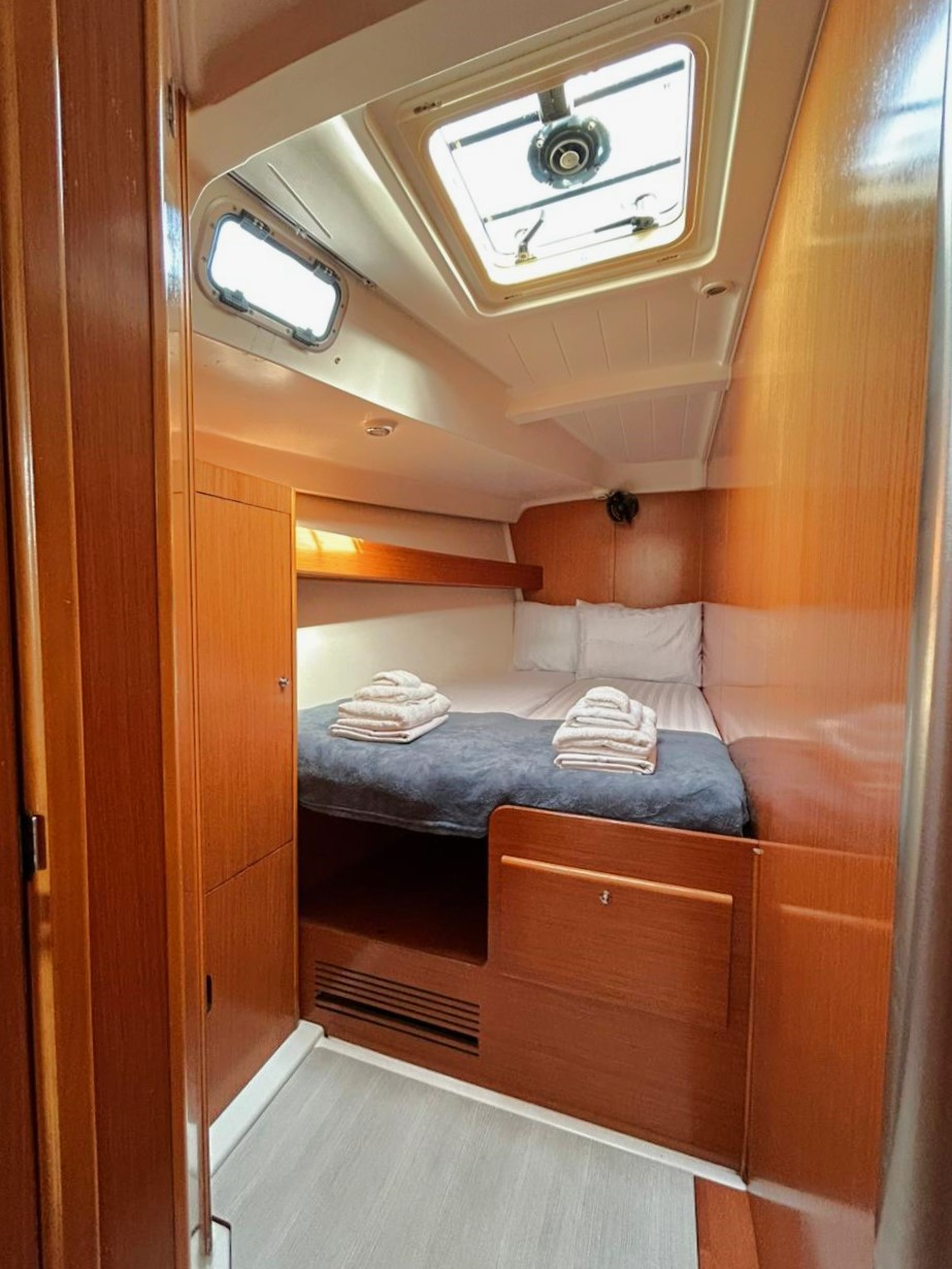 Cyclades 50.5 - 5 + 1 cab. — photo 10