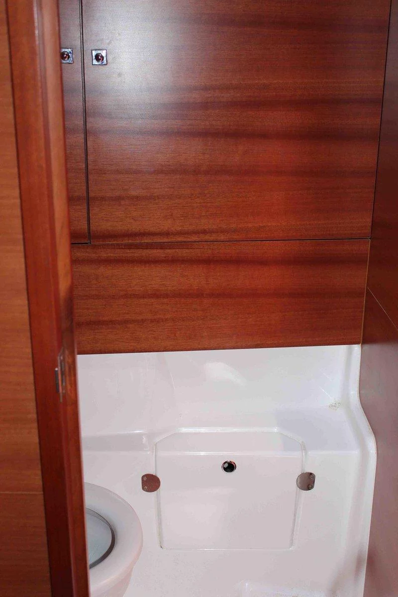 Dufour 450 GL (Maroussa)  - 12