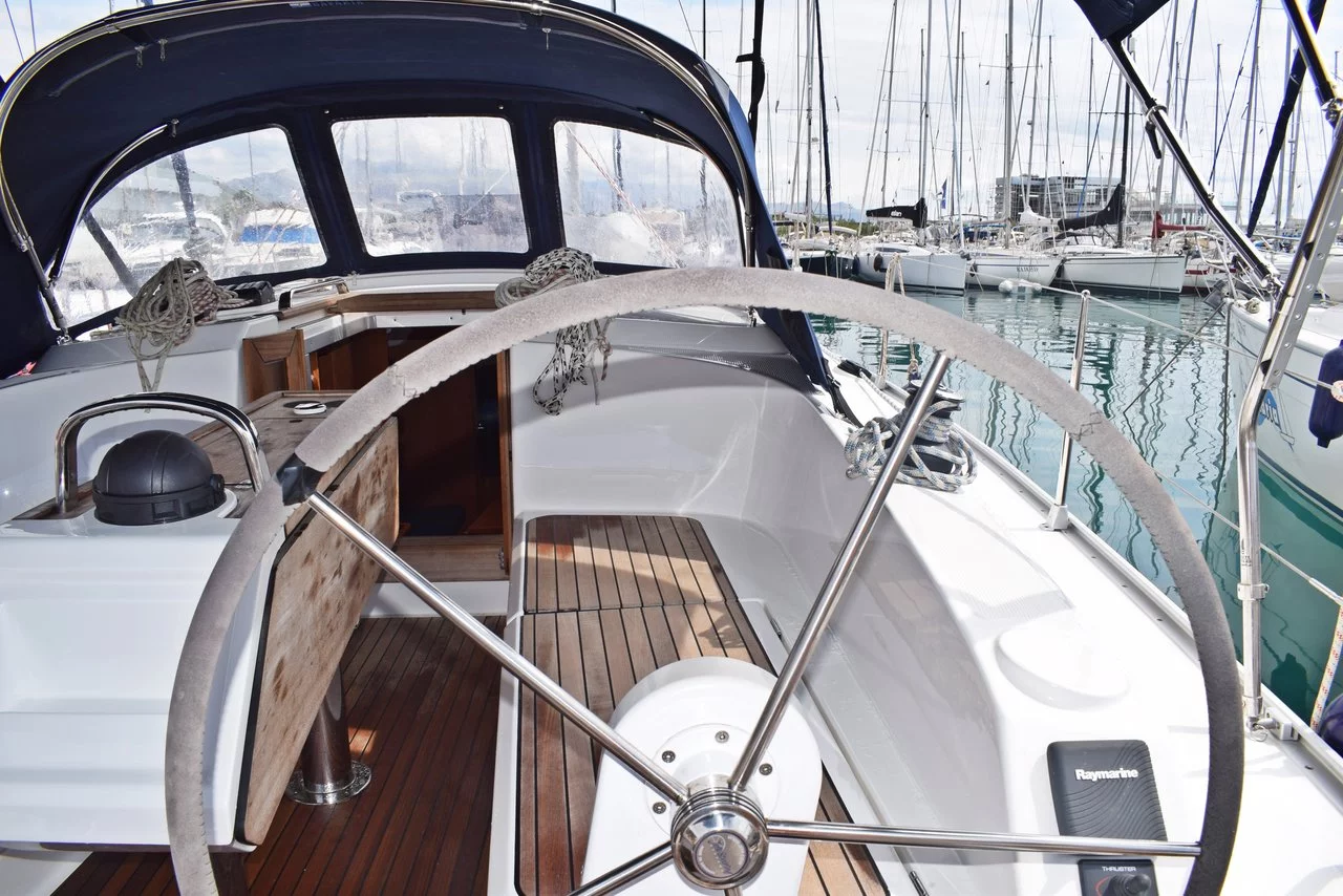 Bavaria Cruiser 37 - 3 cab. (Zaklopatica)  - 4