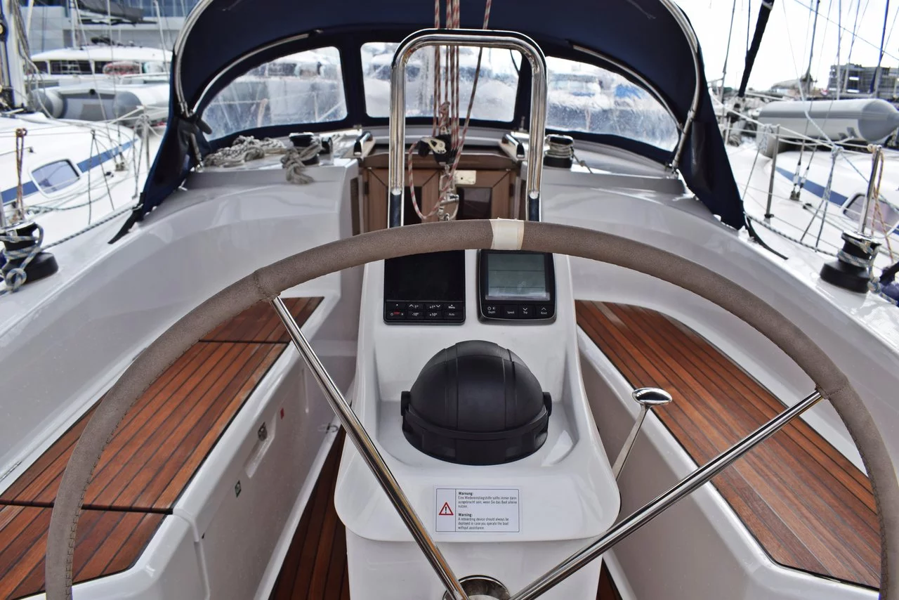 Bavaria Cruiser 33 (Stončica)  - 2
