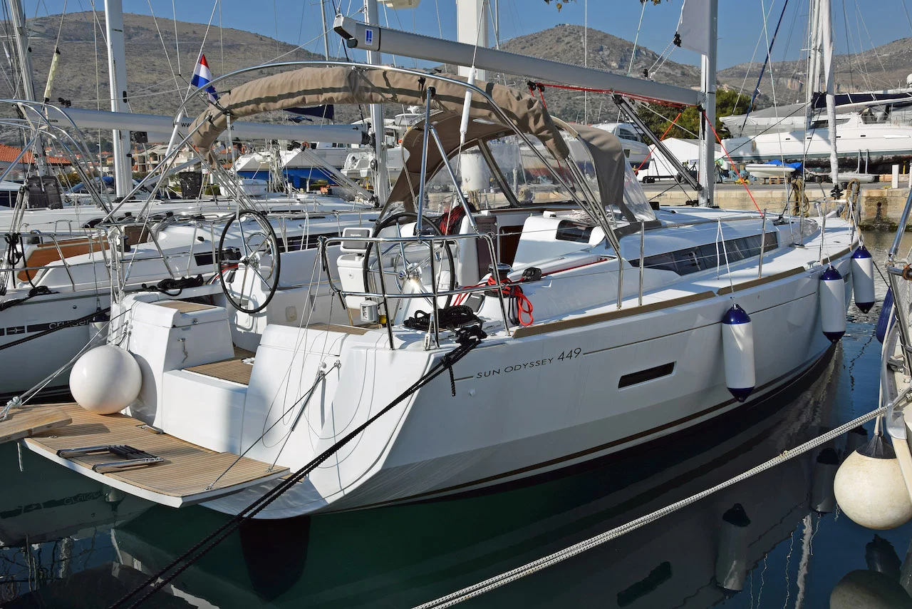 Sun Odyssey 449 (Beaujolais)  - 0