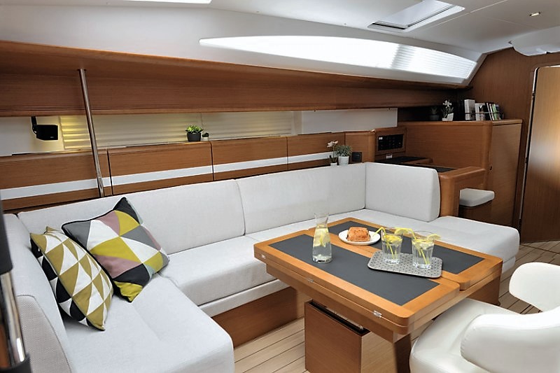 Photo #4 - Jeanneau 53 - 3 + 1 cab. (Aybalam) in Bodrum - 32493