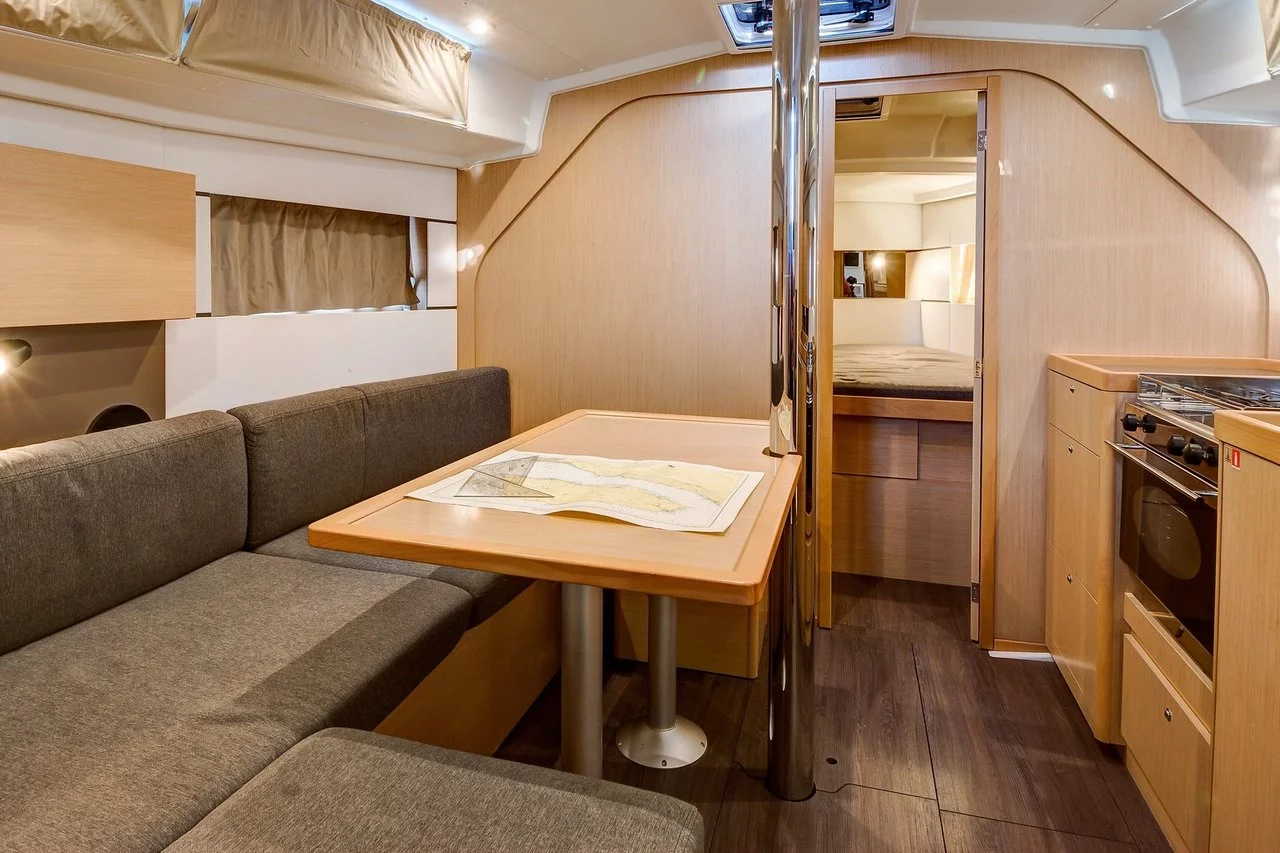 Oceanis 38 - 3 cab. (Arsen)  - 6
