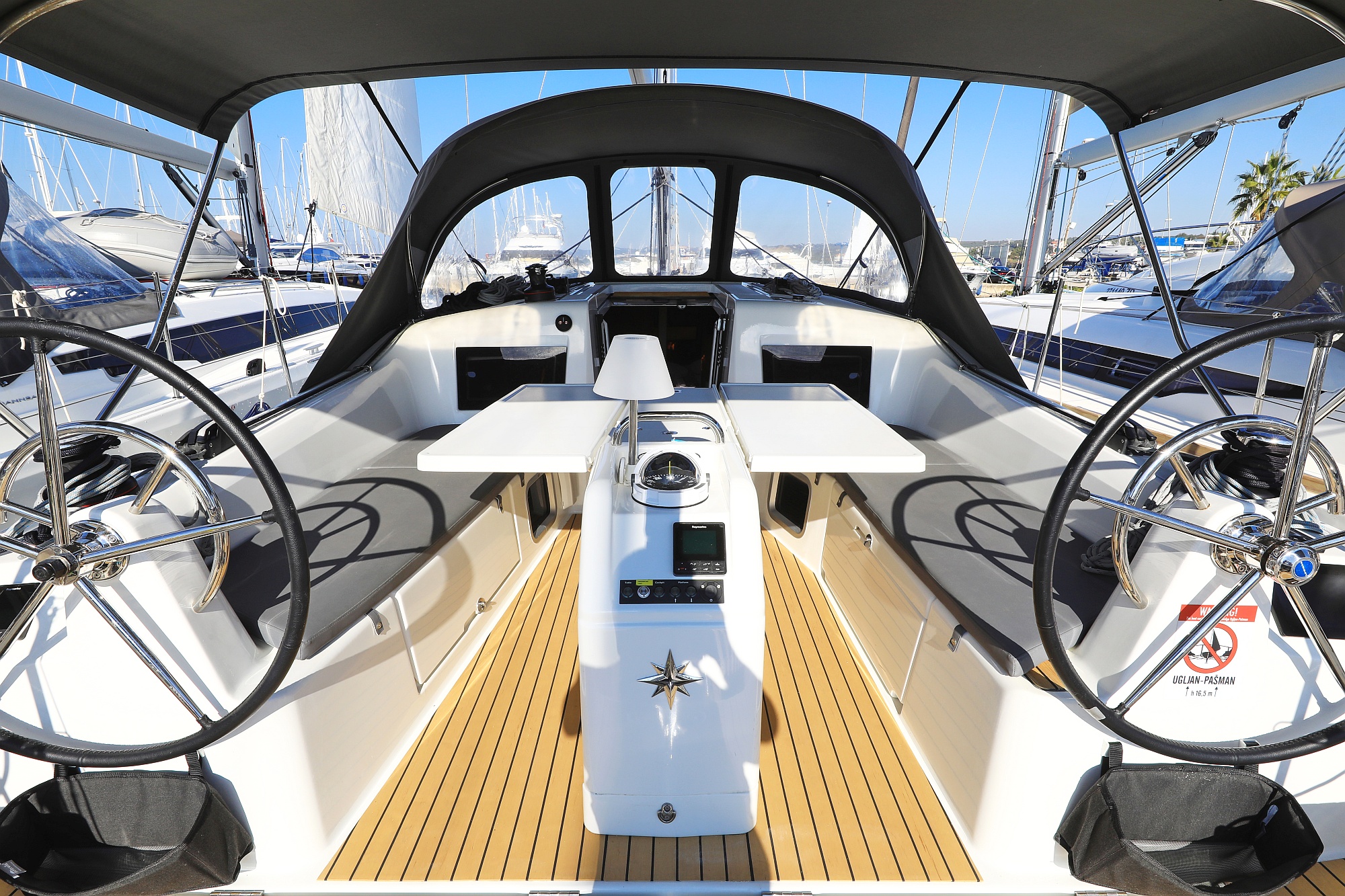 Photo #5 - Sun Odyssey 410 - 3 cab. (Diona) in Biograd - 32602