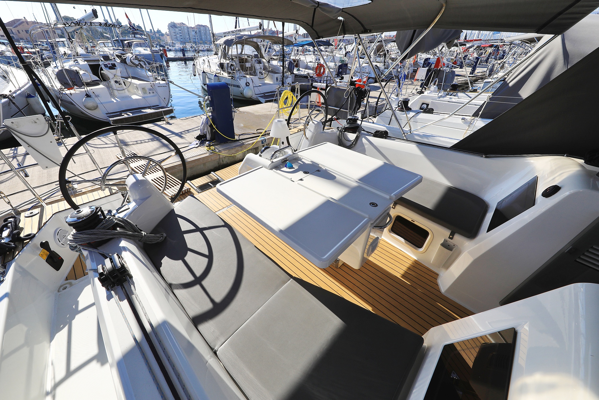 Photo #6 - Sun Odyssey 410 - 3 cab. (Diona) in Biograd - 32602