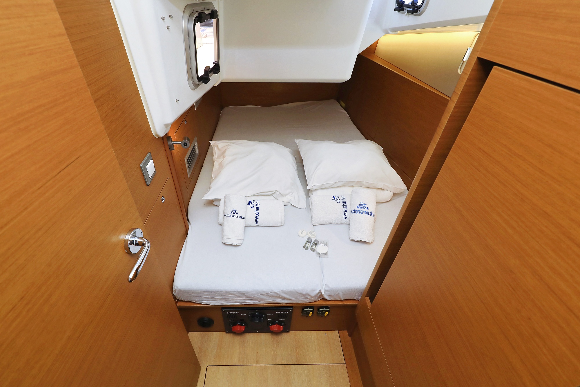 Photo #13 - Sun Odyssey 410 - 3 cab. (Diona) in Biograd - 32602