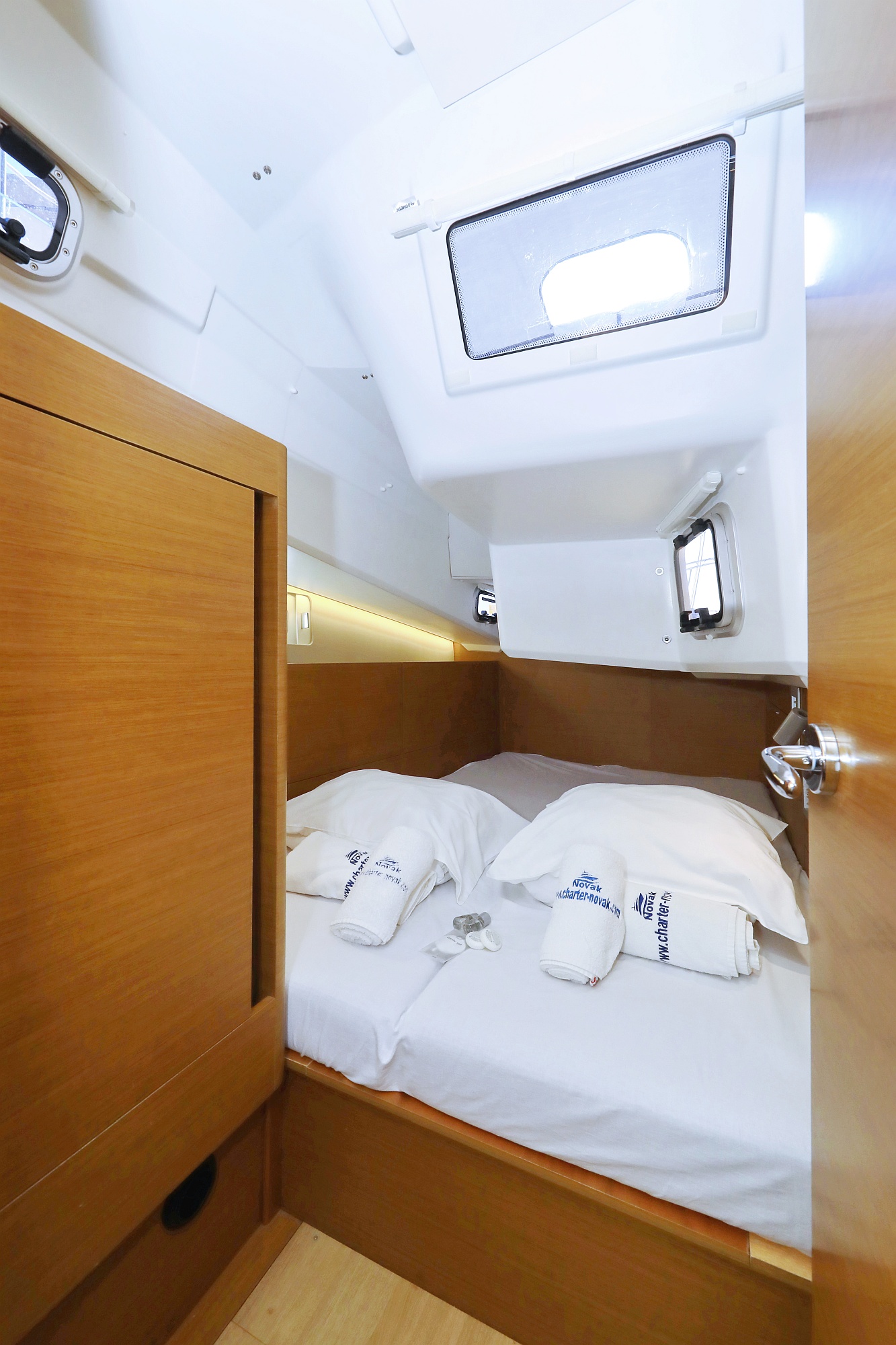 Photo #14 - Sun Odyssey 410 - 3 cab. (Diona) in Biograd - 32602