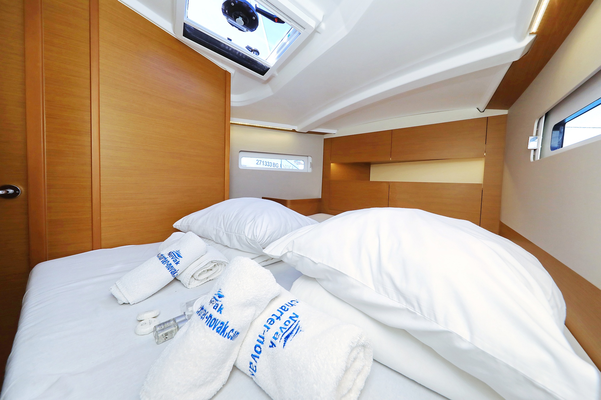 Photo #15 - Sun Odyssey 410 - 3 cab. (Diona) in Biograd - 32602