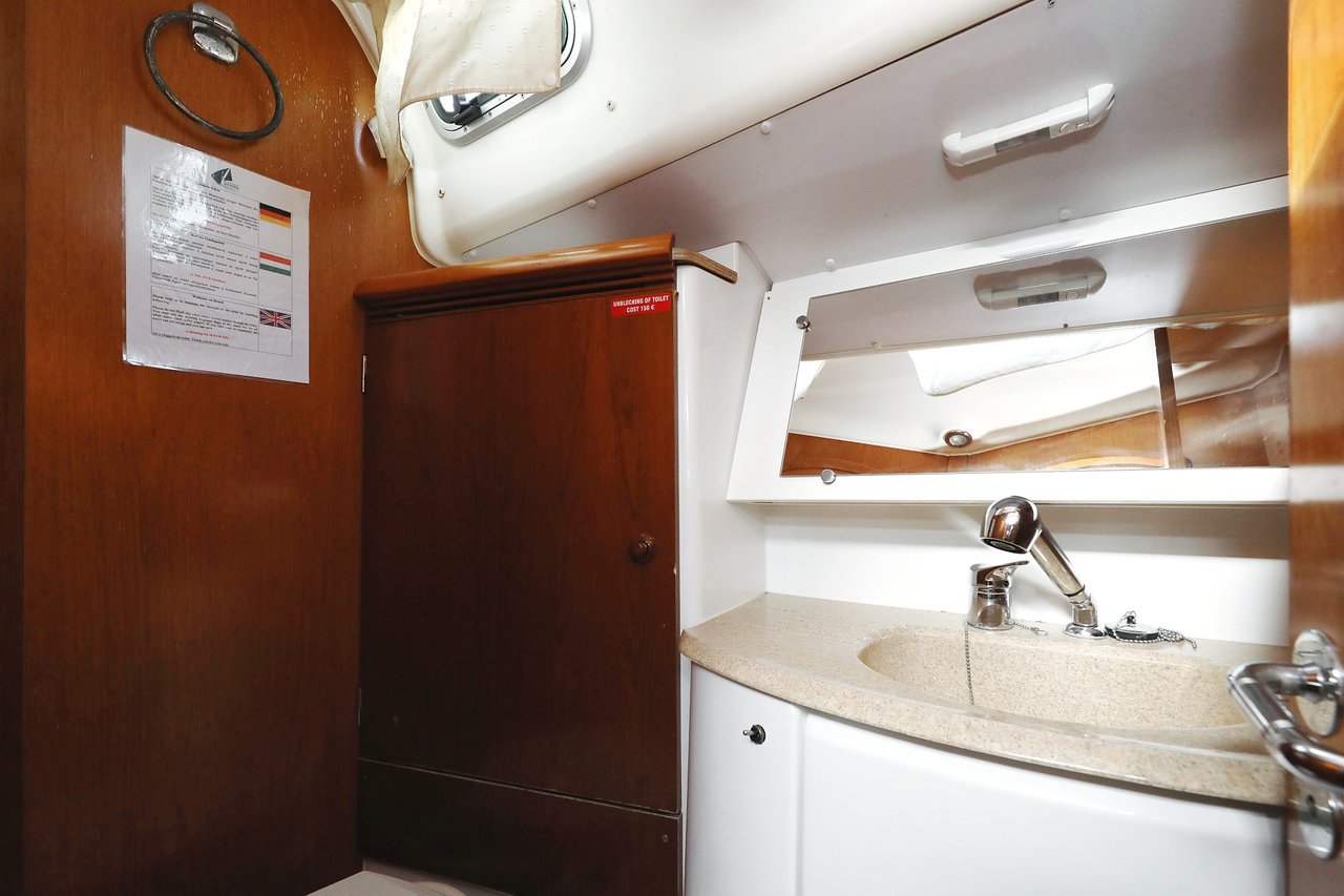 Photo #8 - Sun Odyssey 45 (Lejla) in Sukosan - 32618