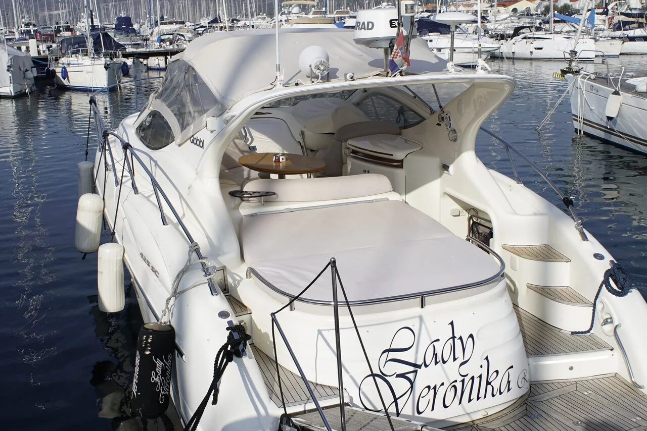 Gobbi 425 SC (Lady Veronika)  - 2