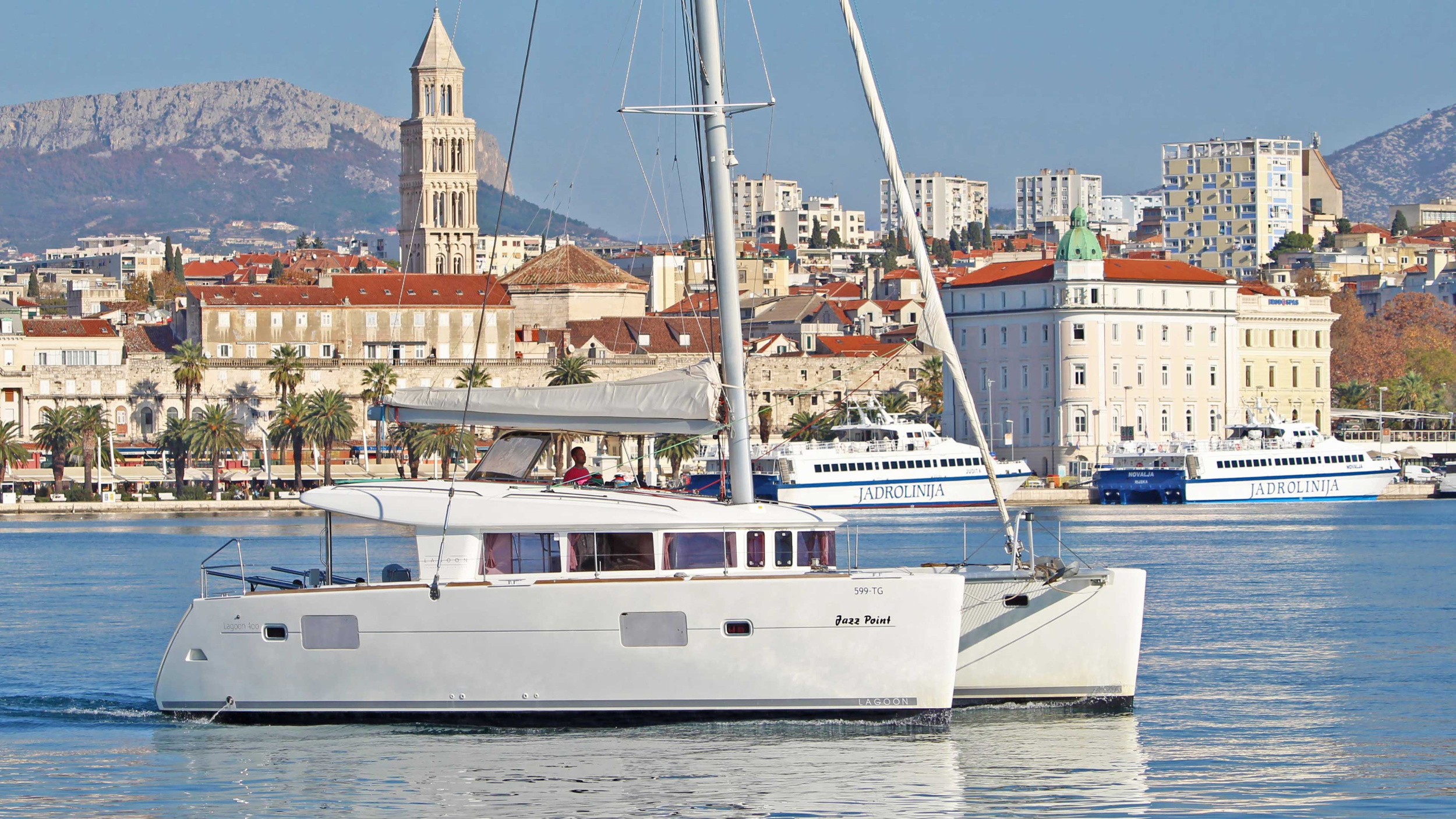 Photo #6 - Lagoon 400 - 4 + 2 cab. (Jazz Point) in Split - 32630