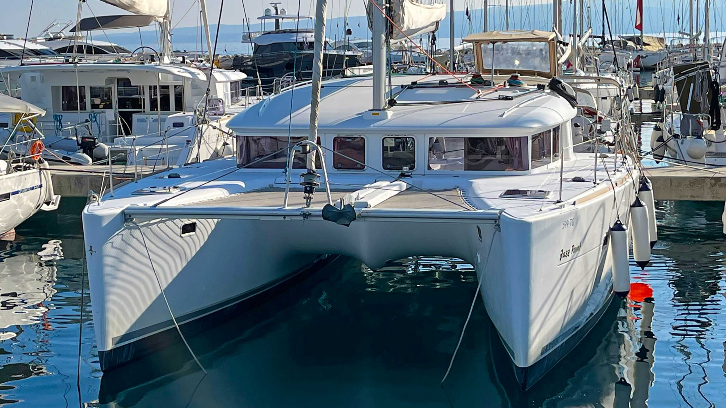 Photo #9 - Lagoon 400 - 4 + 2 cab. (Jazz Point) in Split - 32630