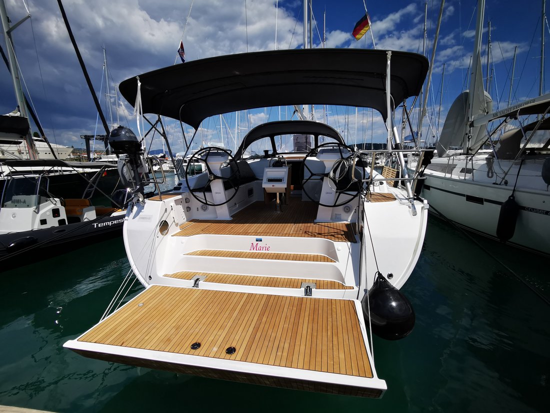 Photo #7 - Bavaria Cruiser 51 (Marie) en Trogir - 32637