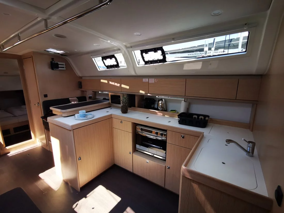 Bavaria Cruiser 51 (Marie)  - 14