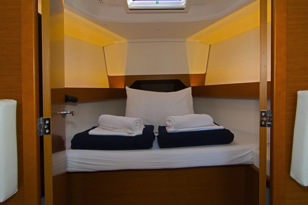 Sun Odyssey 349 (Cha - Cha)  - 7