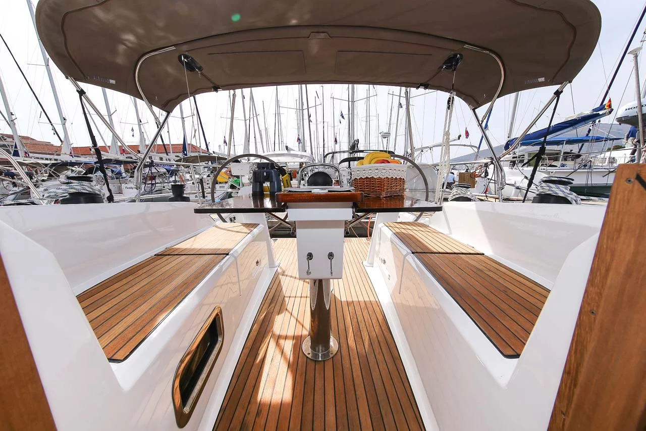Bavaria Cruiser 34 - 2 cab. (Spirit of Freedom)  - 4