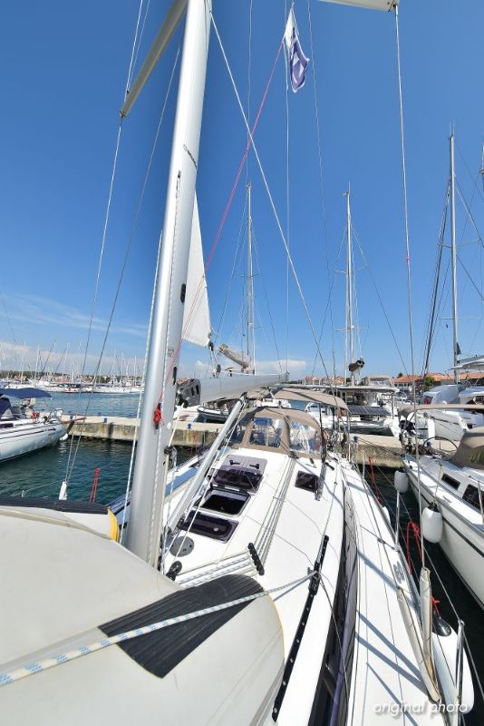 Photo #6 - Bavaria Cruiser 37 - 3 cab. (Hang Loose) in Trogir - 32735