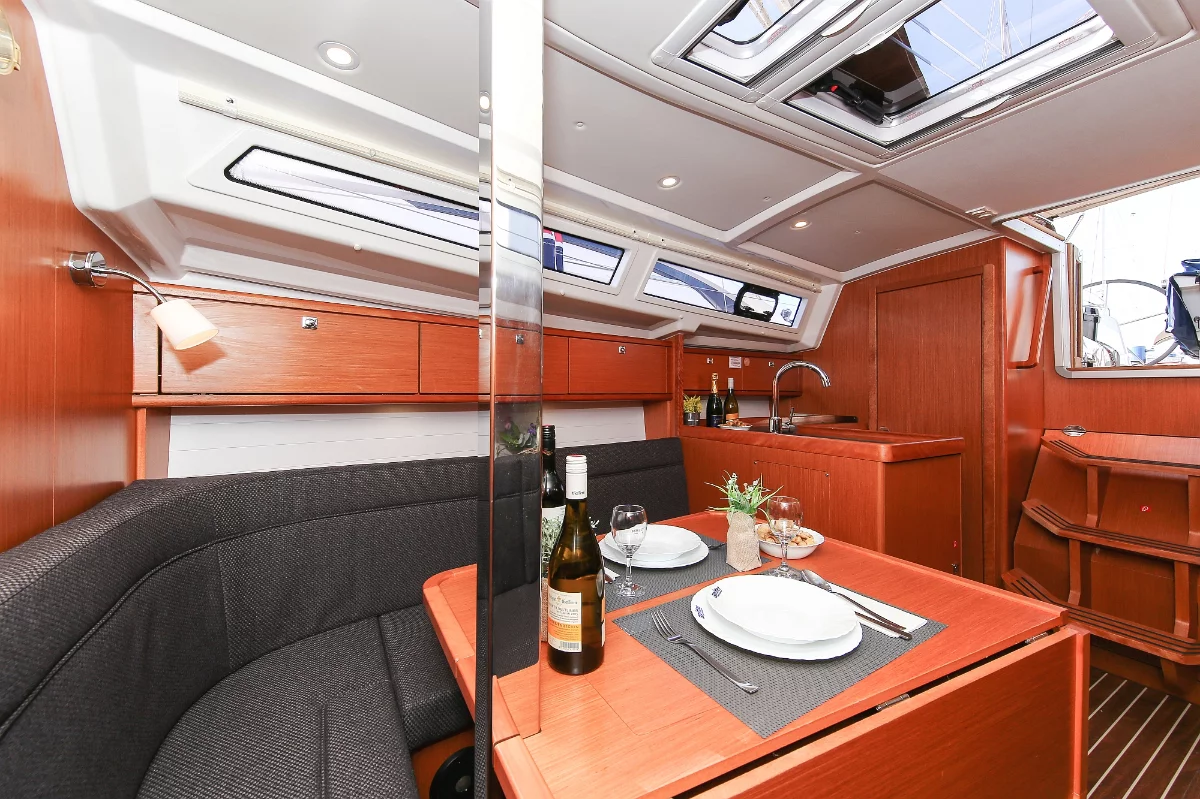 Bavaria Cruiser 34 - 2 cab. (Lara)  - 12