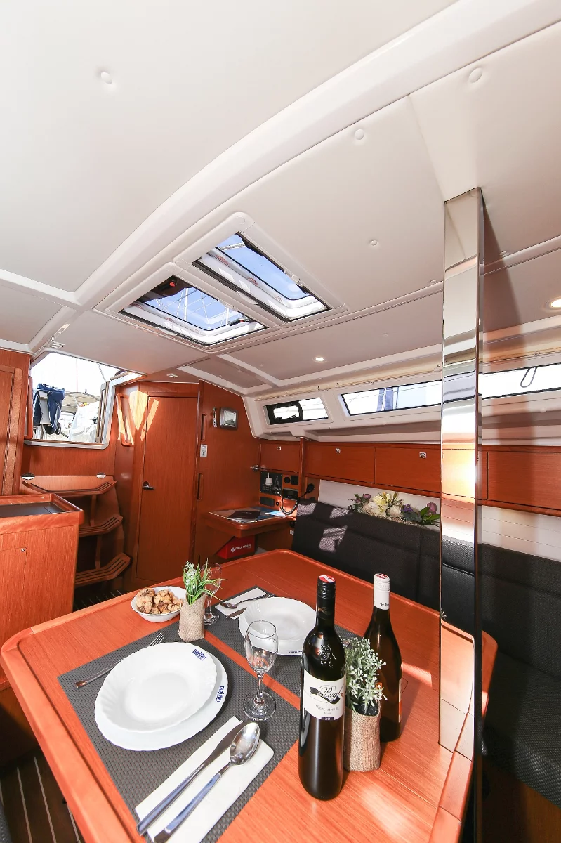 Bavaria Cruiser 34 - 2 cab. (Lara)  - 14