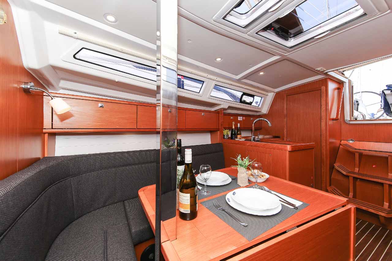 Bavaria Cruiser 34 - 2 cab. — photo 9