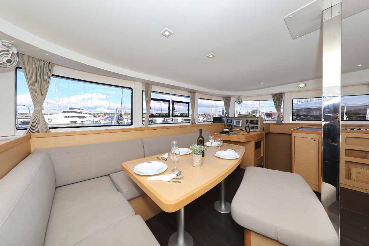 Lagoon 42 - 4 + 2 cab. — photo 13