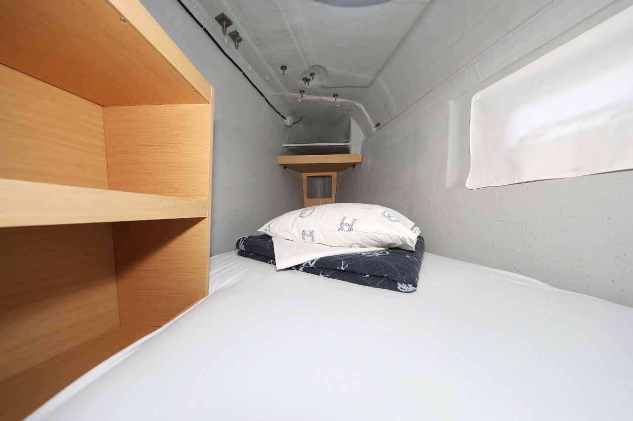 Lagoon 42 - 4 + 2 cab. — photo 24