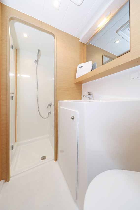 Lagoon 42 - 4 + 2 cab. — photo 27