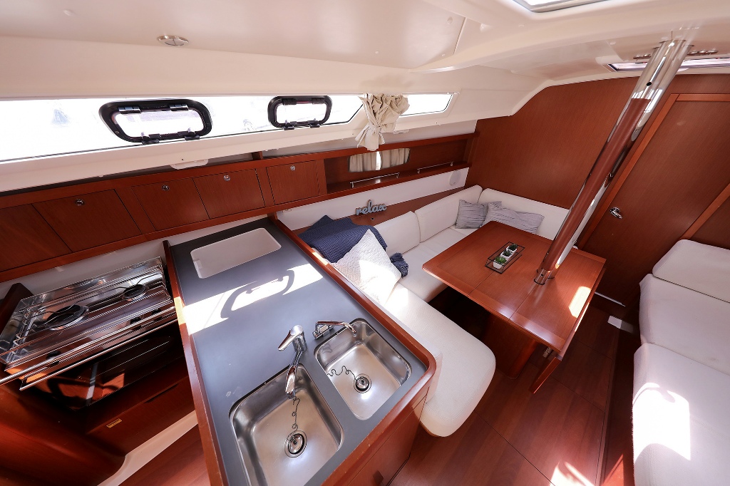 Photo #16 - Oceanis 34 (Caprice) in Vodice - 32751
