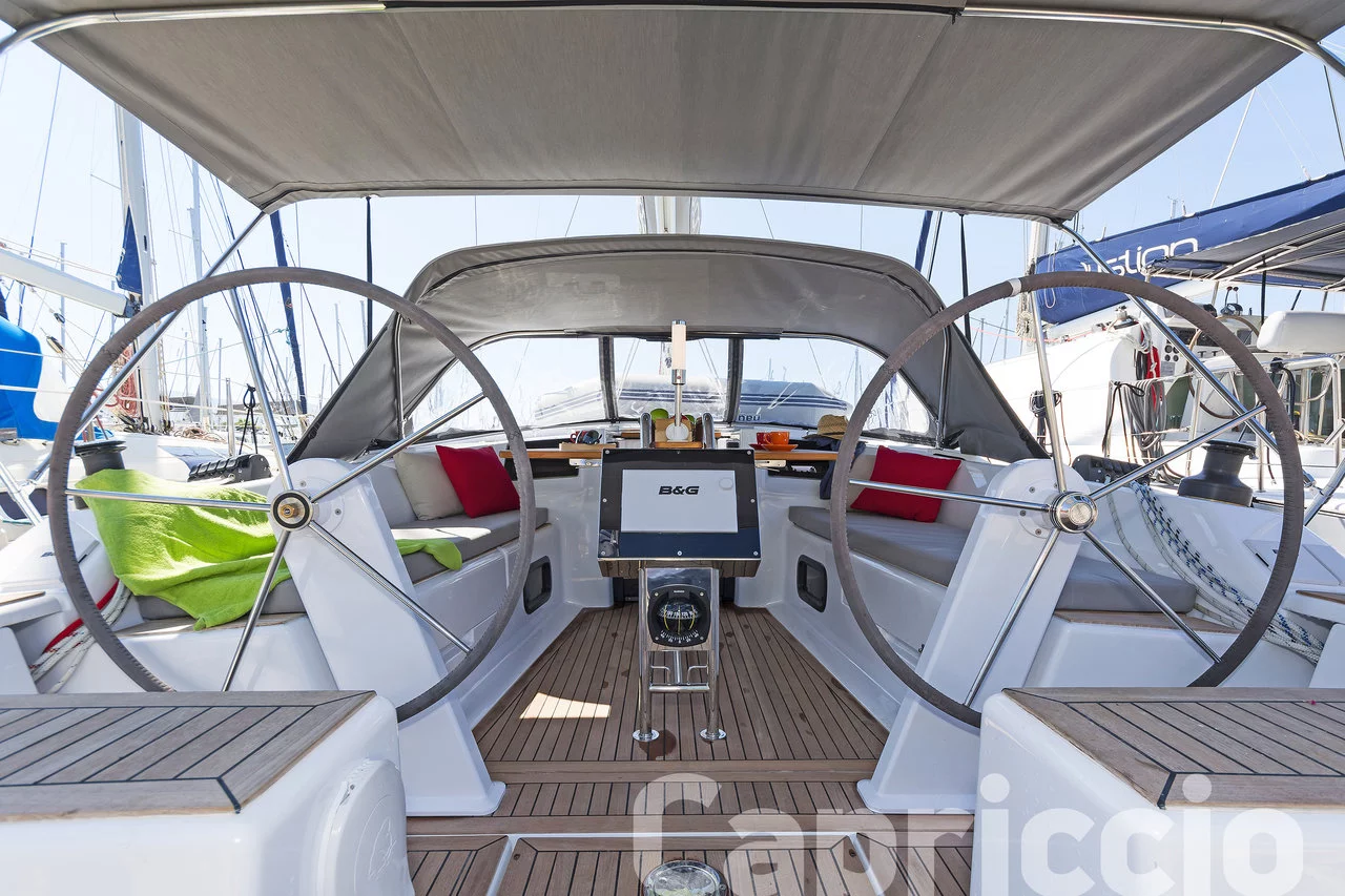 Hanse 385 (Capriccio)  - 3