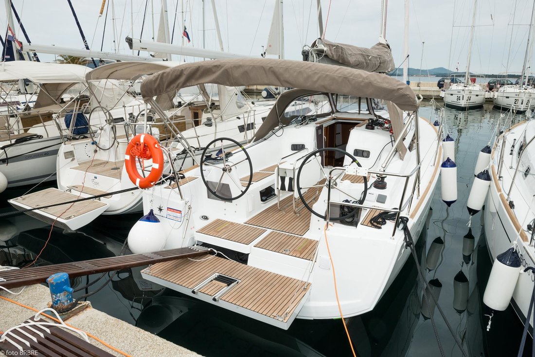 Photo #5 - Sun Odyssey 349 (Popeye) in Pirovac - 32759