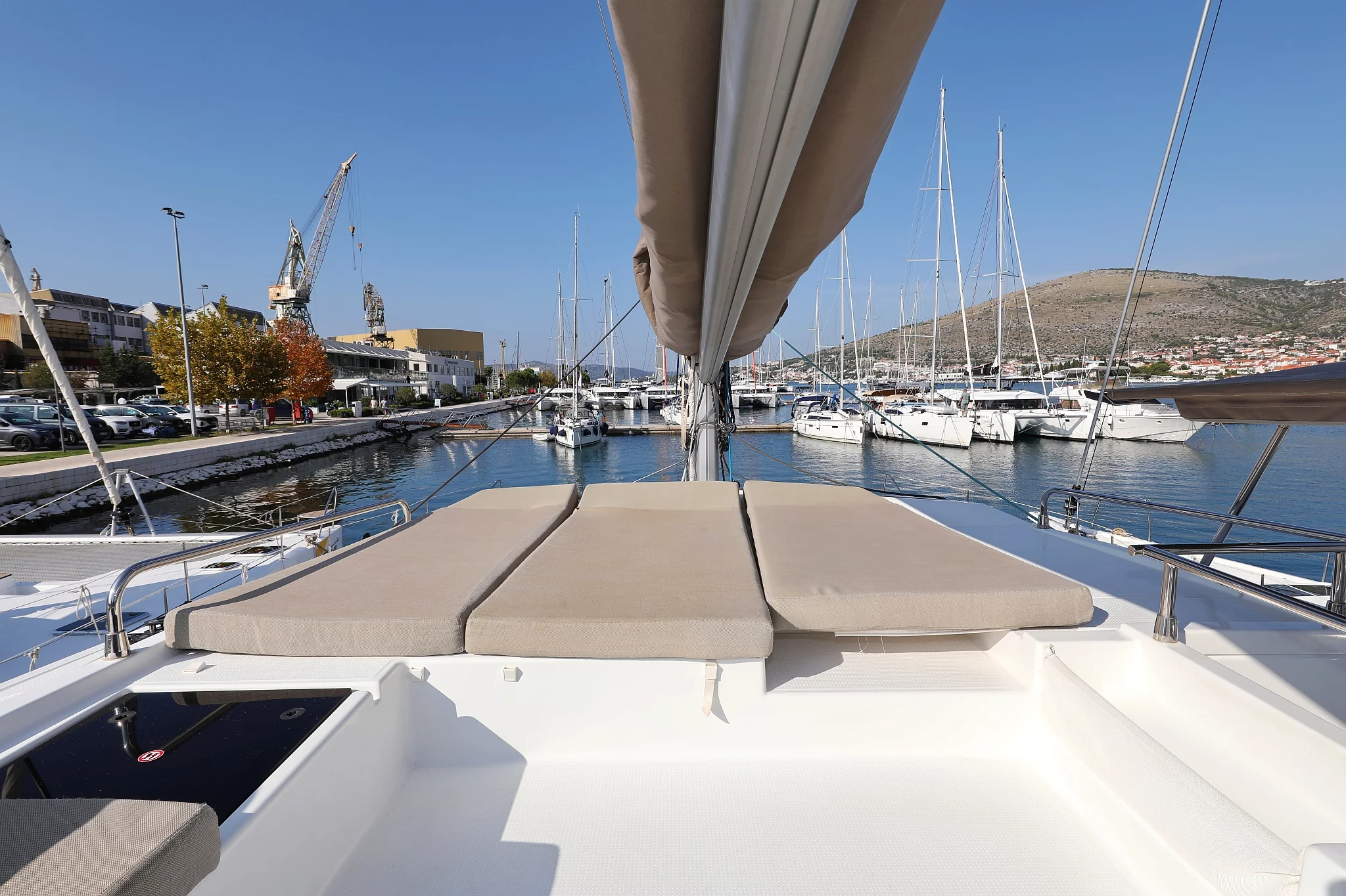Fountaine Pajot Saba 50 - 6 + 1 cab. (Feeling Free)  - 9