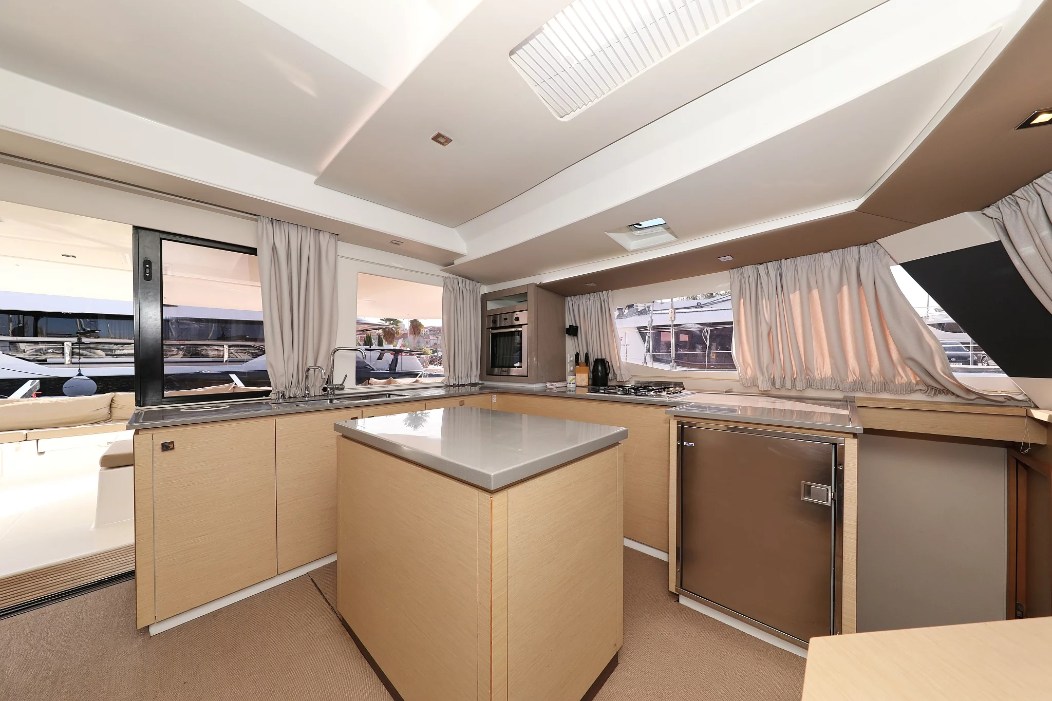 Fountaine Pajot Saba 50 - 6 + 1 cab. (Feeling Free)  - 17
