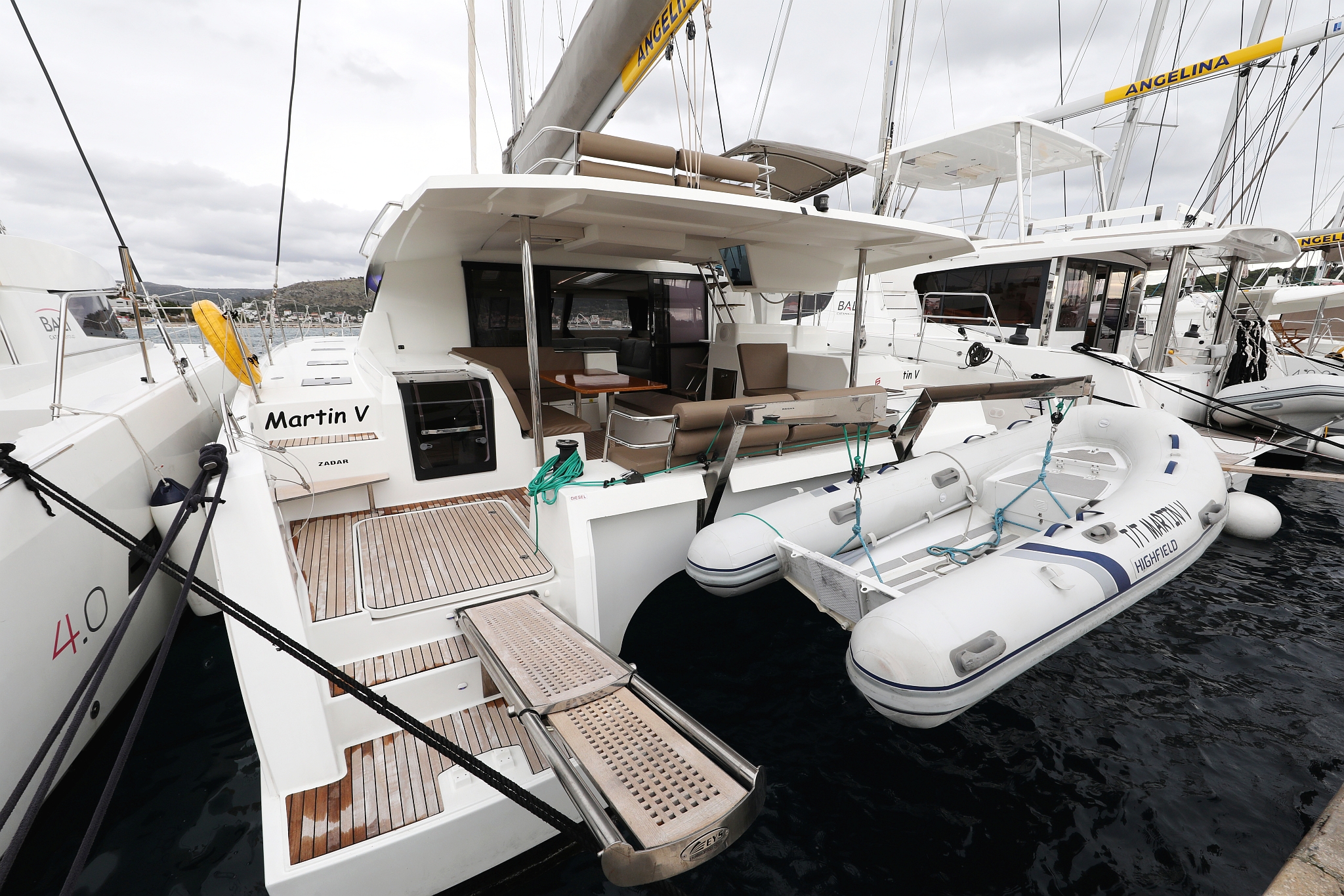 Photo #3 - Fountaine Pajot Saona 47 Quintet - 5 + 1 cab. (Martin V) en Rogoznica - 32764