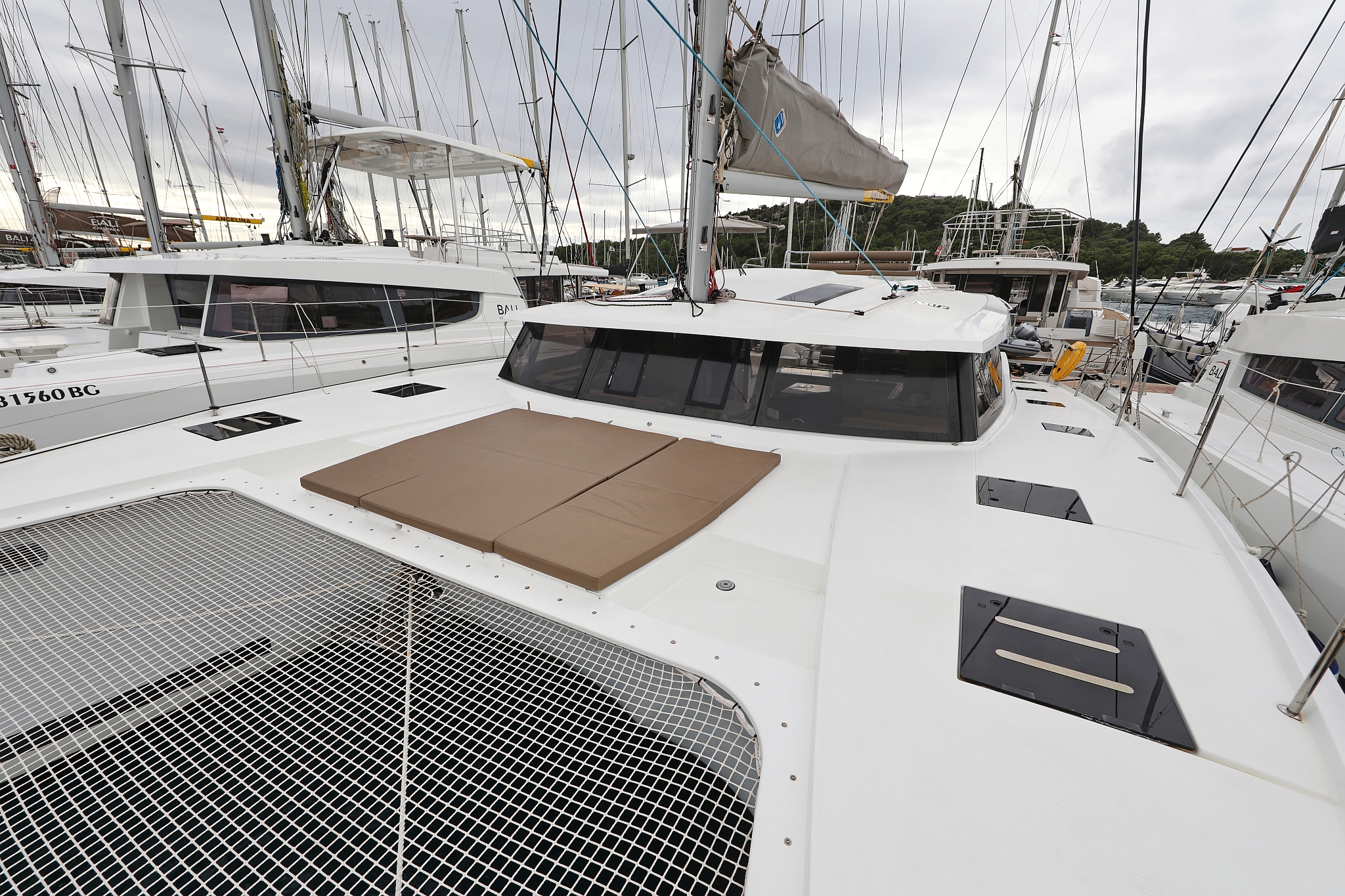 Photo #12 - Fountaine Pajot Saona 47 Quintet - 5 + 1 cab. (Martin V) en Rogoznica - 32764
