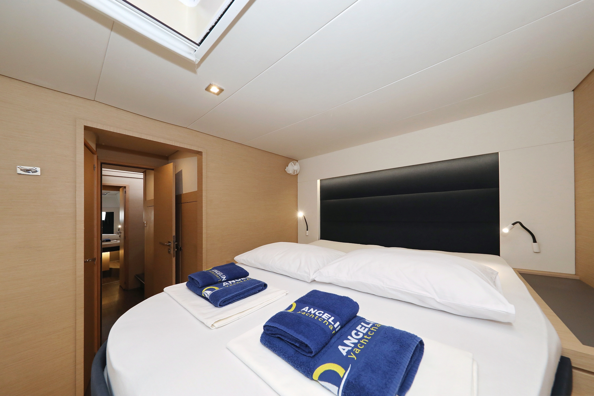 Photo #30 - Fountaine Pajot Saona 47 Quintet - 5 + 1 cab. (Martin V) en Rogoznica - 32764