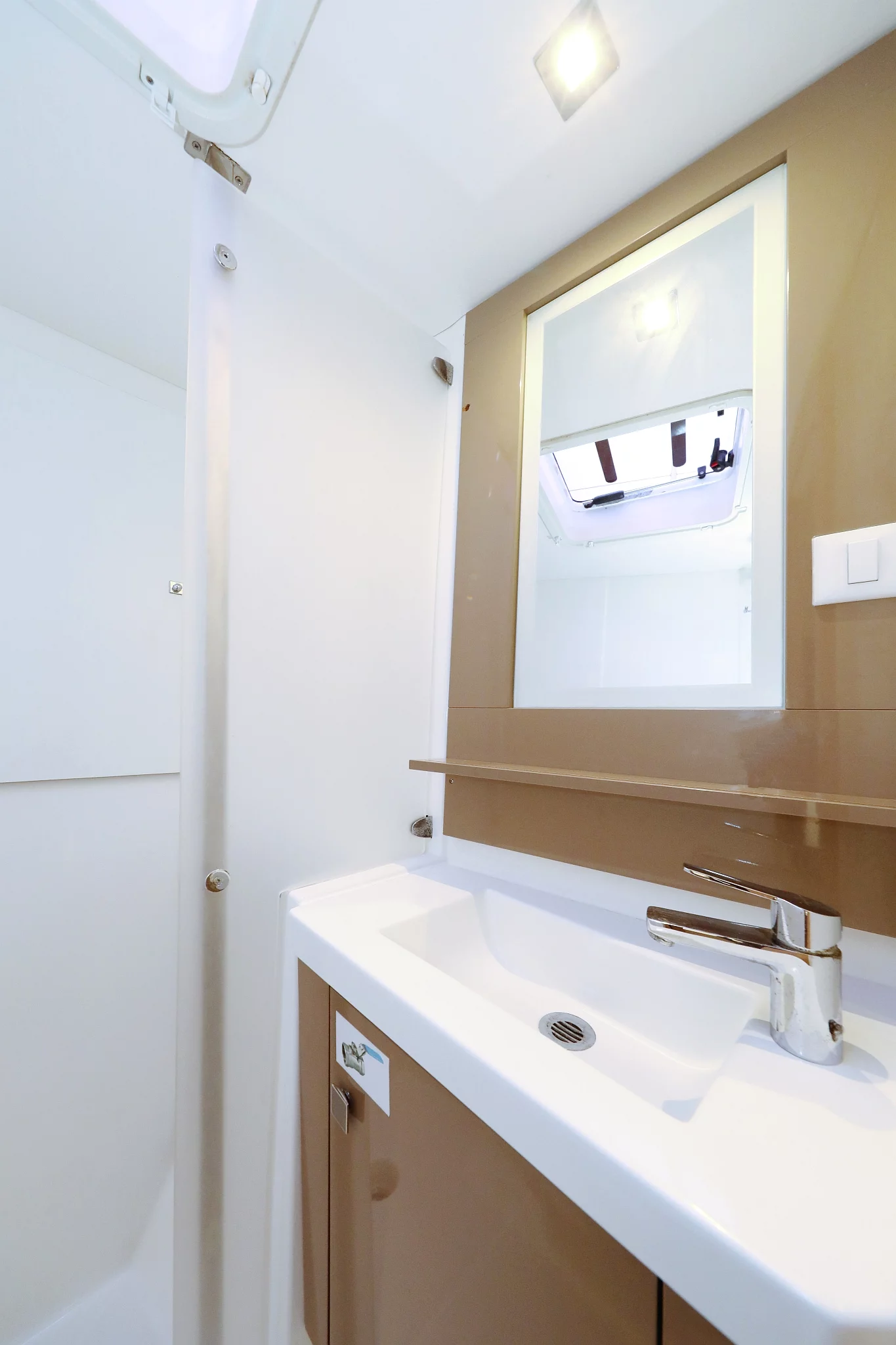 Fountaine Pajot Saona 47 Quintet - 5 + 1 cab. (Martin V)  - 33