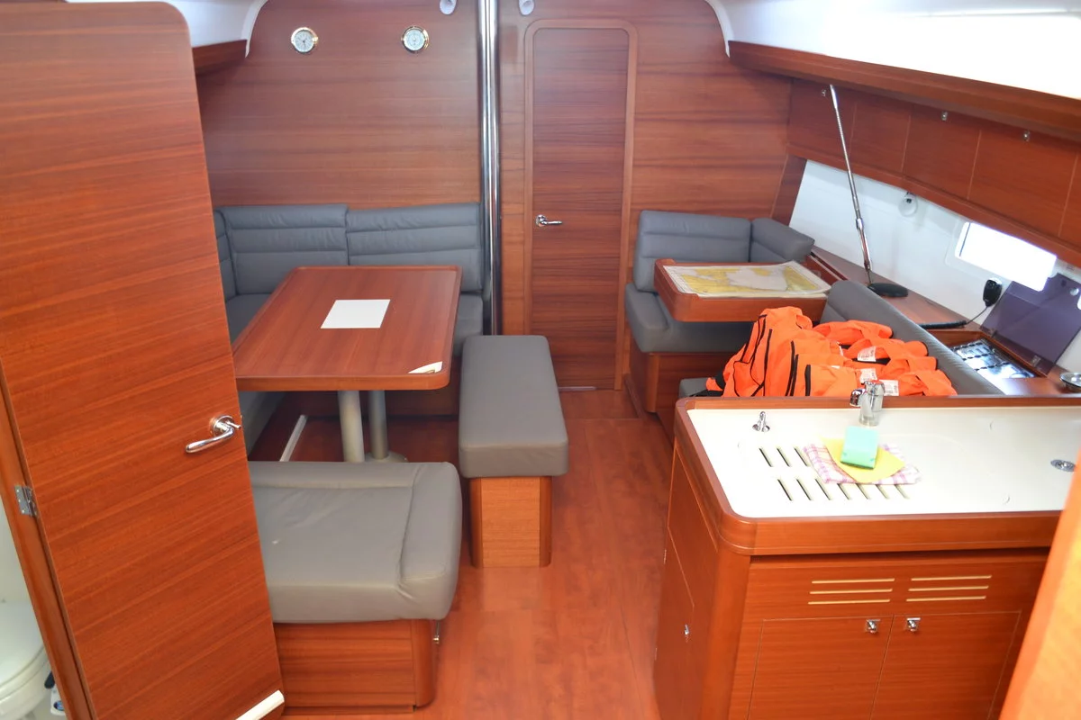 Dufour 412 GL (Tango)  - 11
