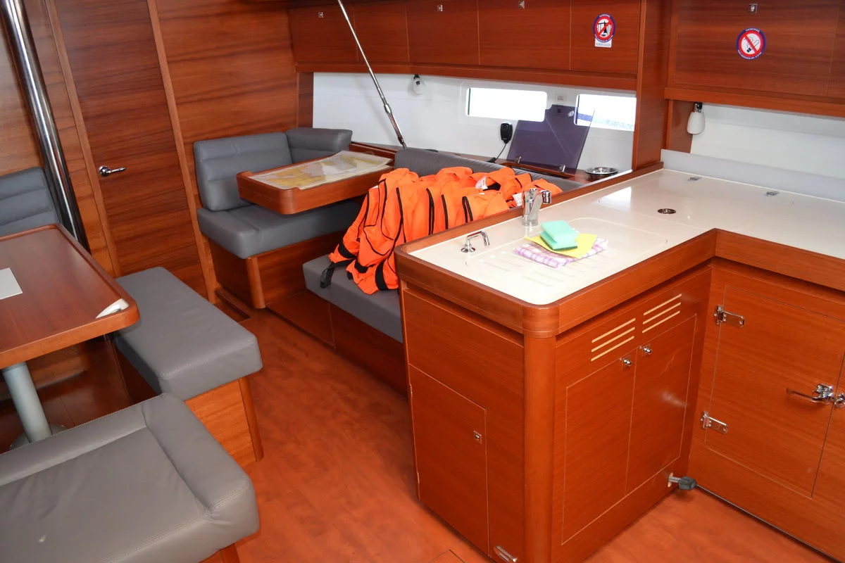 Dufour 412 GL (Tango)  - 12
