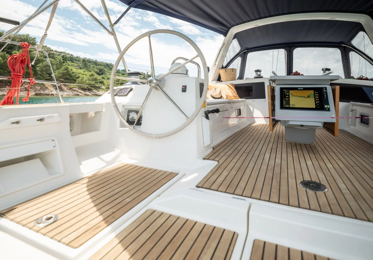 Oceanis 48 - 4 cab. (Gold One)  - 4