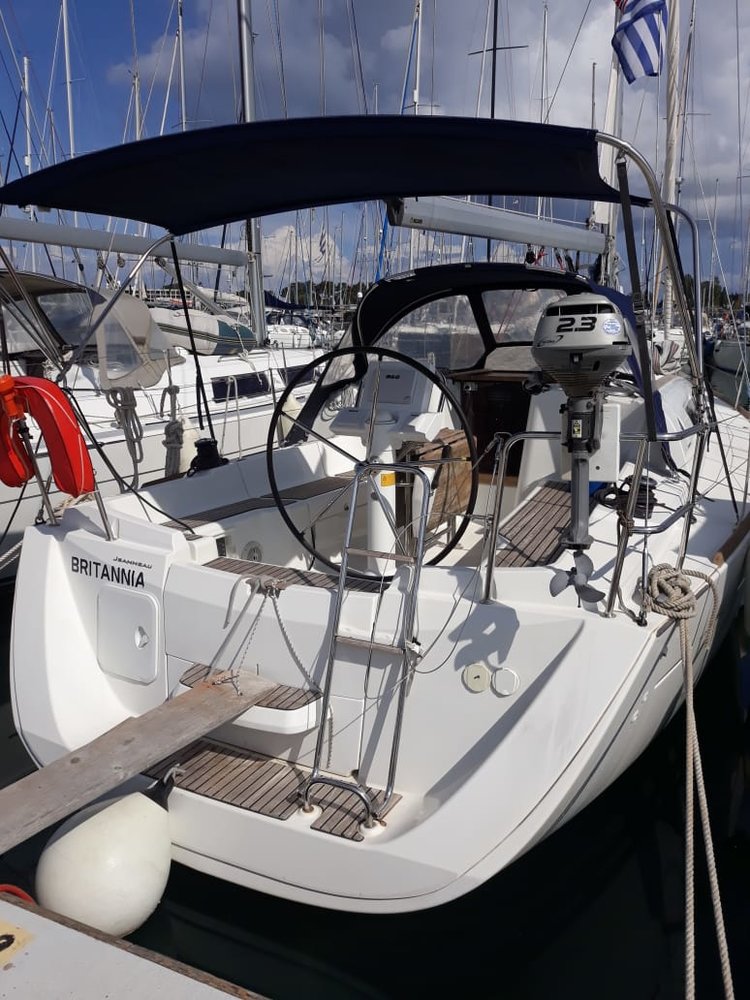 Photo #3 - Sun Odyssey 33i (Britannia) in Corfù - 32800