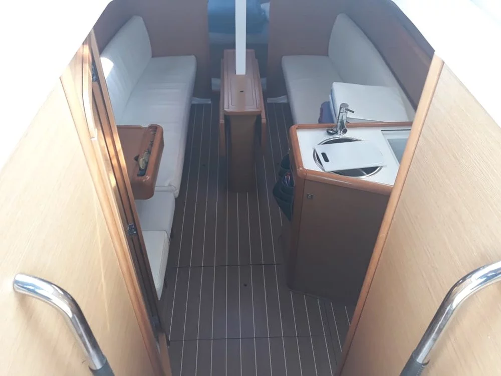 Sun Odyssey 33i (Britannia)  - 3