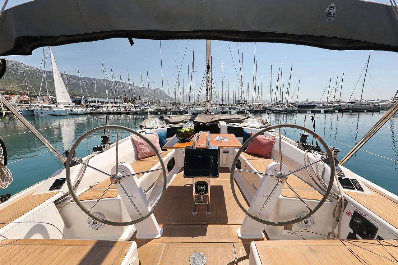 Hanse 415 (Luna)  - 2