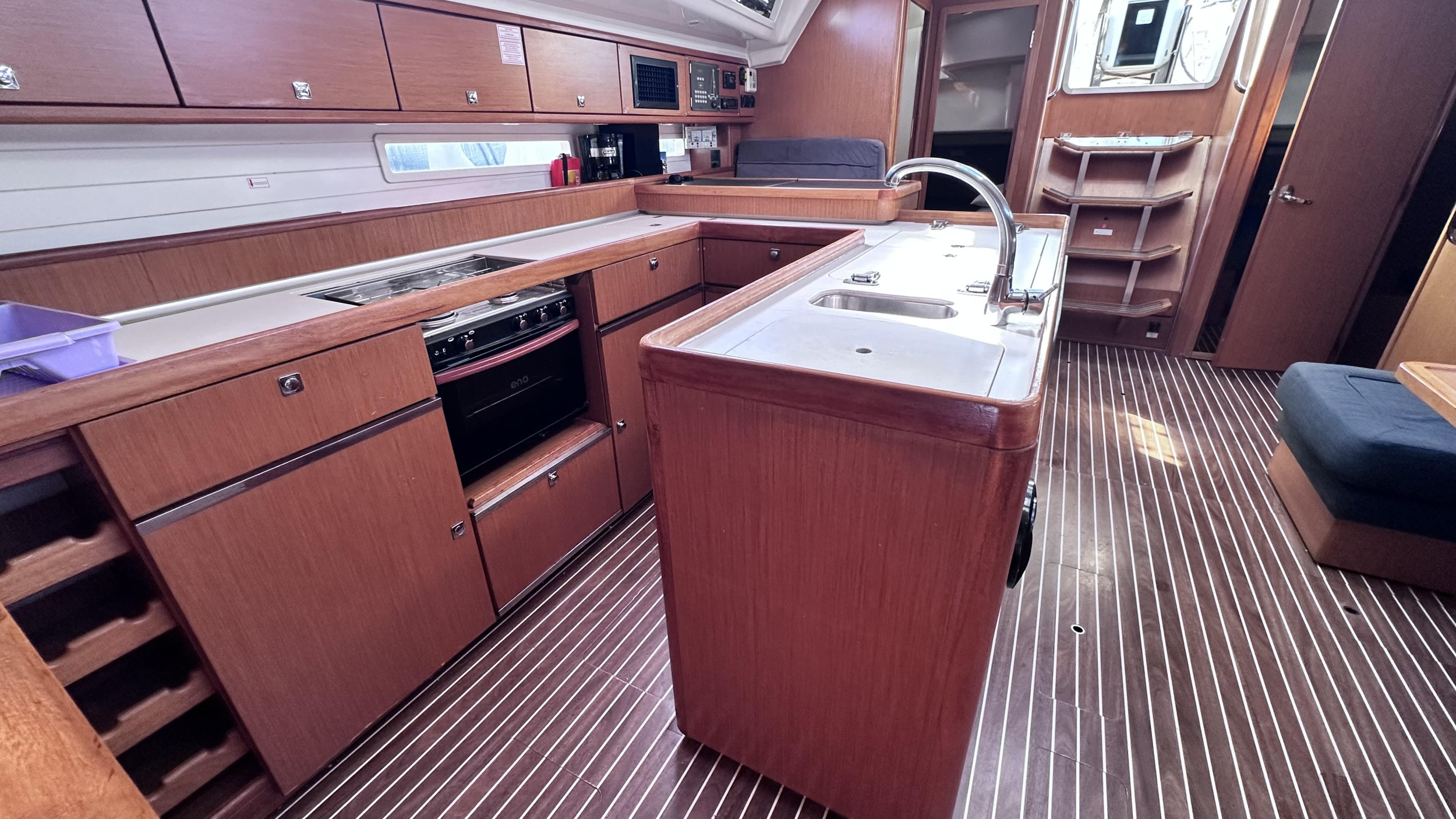 Bavaria Cruiser 56 - 5 + 1 cab. — photo 19
